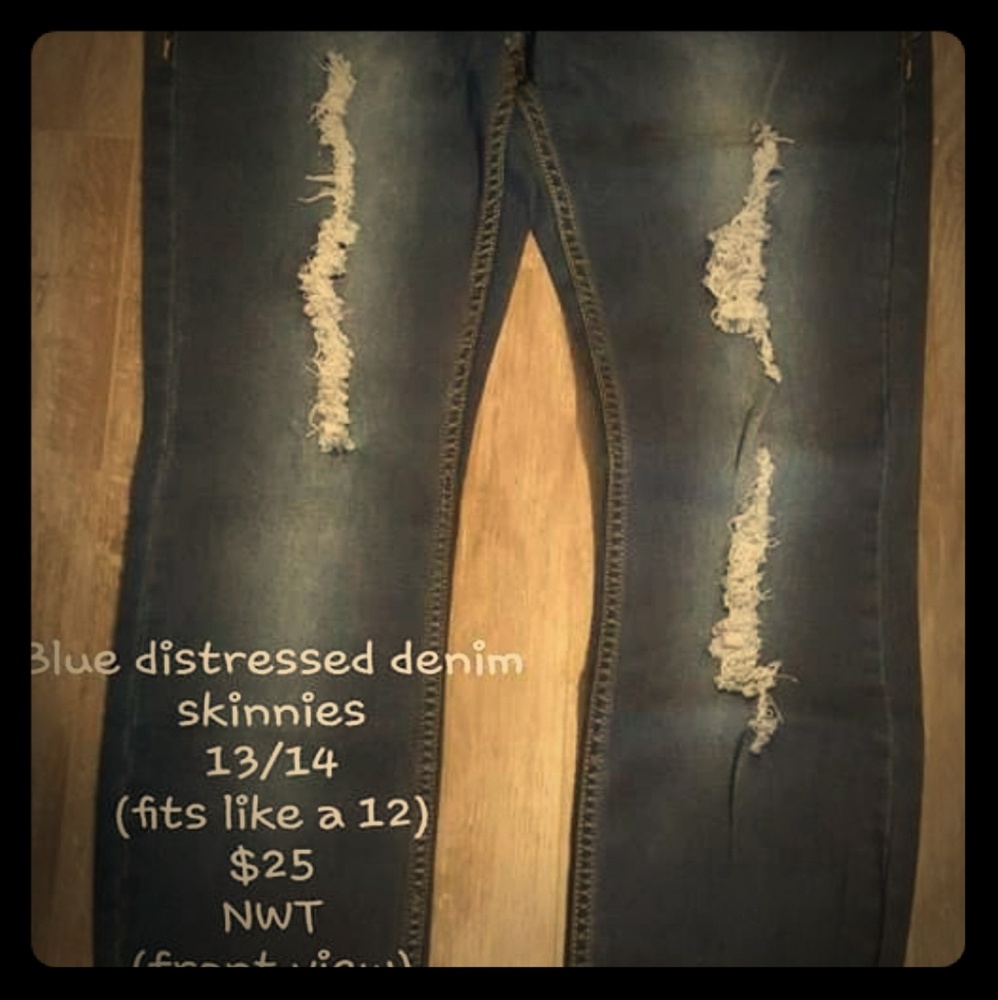 Denim distressed skinny stretch jeans